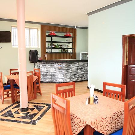 Westway Luxury Suites Mbarara Kültér fotó