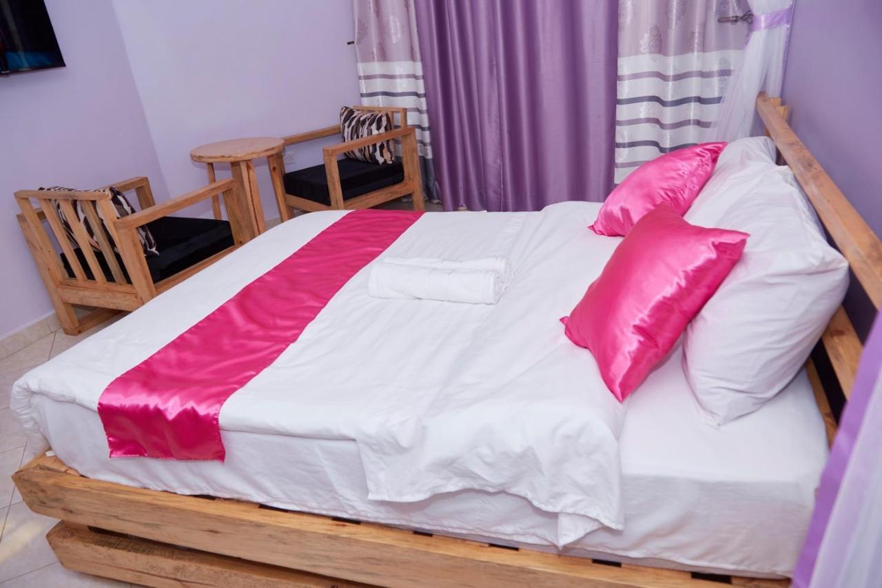 Westway Luxury Suites Mbarara Kültér fotó