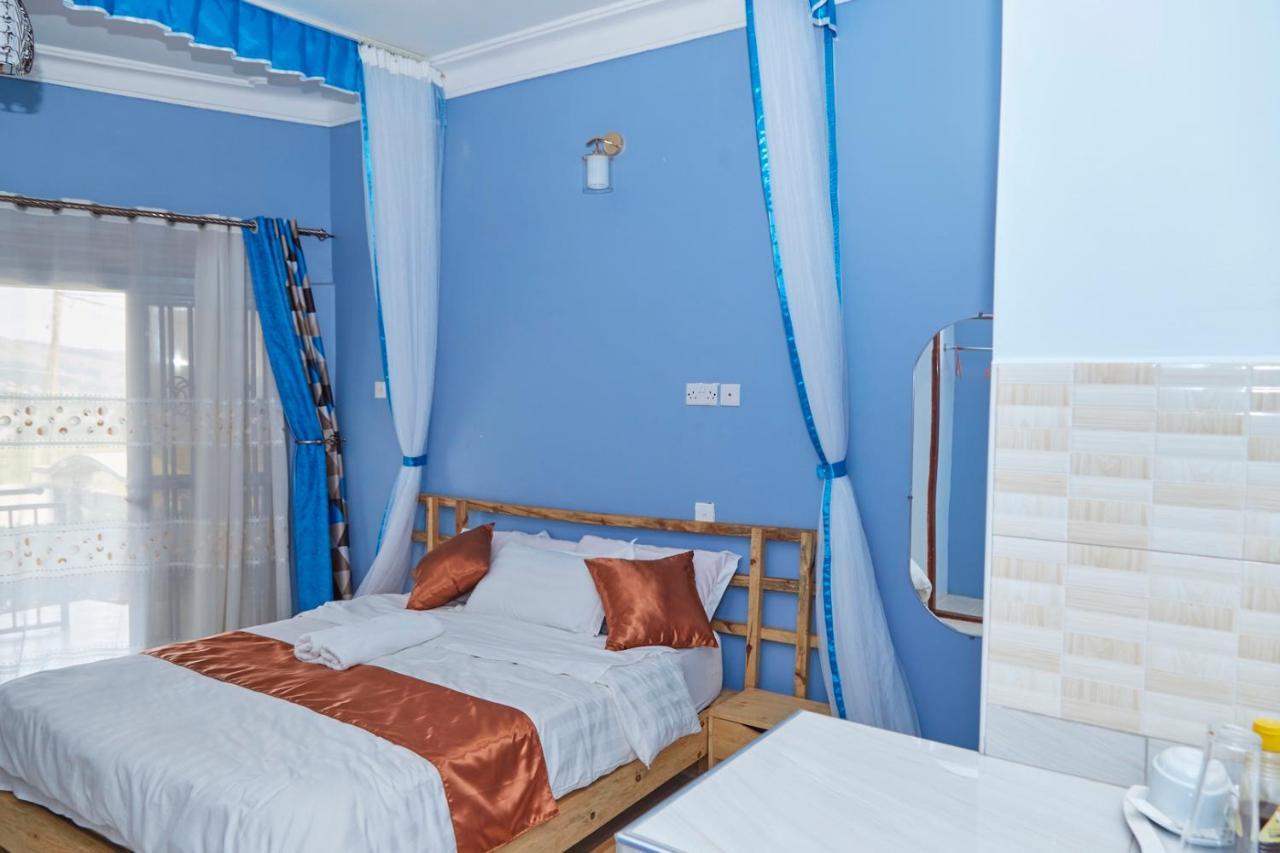 Westway Luxury Suites Mbarara Kültér fotó